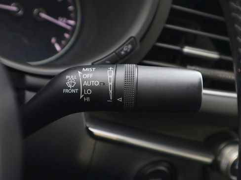 Used 2020 MAZDA MAZDA3 Select Package image 18