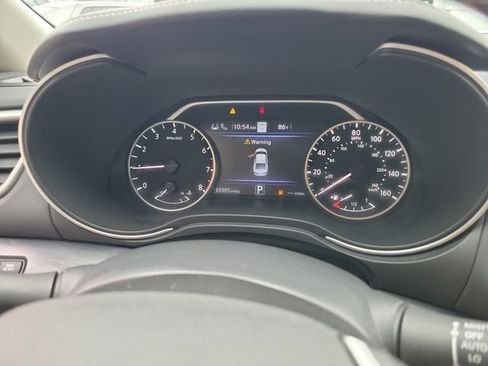 Used 2021 Nissan Maxima Platinum w/ Sport Mat Group FWD image 25