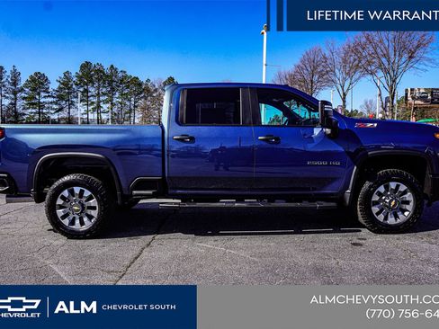 New 2026 Chevrolet Silverado 2500 Custom w/ Custom Value Package AWD/4WD image 10