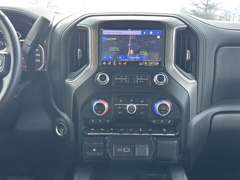 Used 2019 GMC Sierra 1500 Denali w/ Technology Package image 29