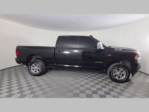 Used 2024 RAM 2500 Laramie w/ Safety Group AWD/4WD image 35