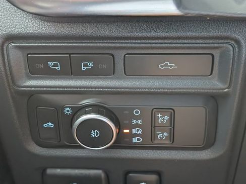 Used 2022 Ford F150 Lariat AWD/4WD image 27