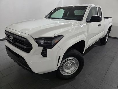 Used 2025 Toyota Tacoma SR