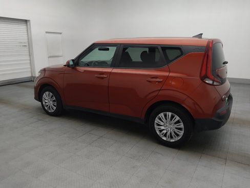 Used 2021 Kia Soul LX FWD image 3