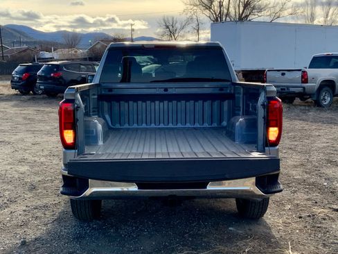 New 2026 GMC Sierra 1500 SLE image 20