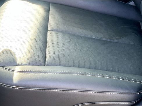 Used 2025 Cadillac Lyriq Sport RWD image 20
