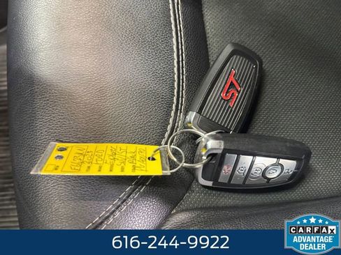 Used 2023 Ford Explorer ST w/ ST High-Performance Pack AWD/4WD image 26