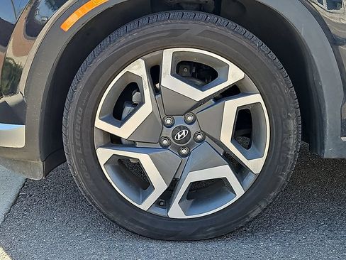 Used 2024 Hyundai Palisade Limited AWD/4WD image 4