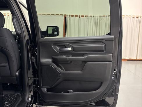 New 2026 RAM 1500 Express AWD/4WD image 30