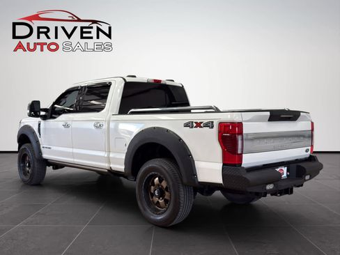Used 2021 Ford F250 Platinum image 4