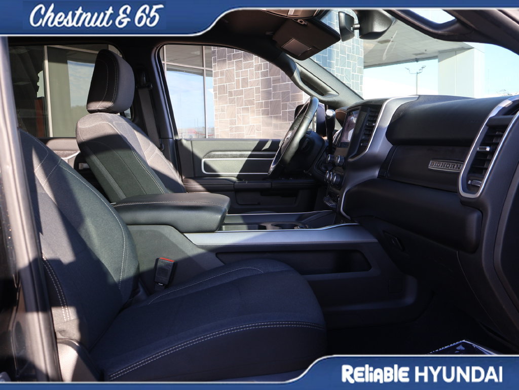 Used 2022 RAM 2500 Big Horn w/ Level A Equipment Group AWD/4WD image 9
