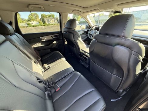 Used 2024 Acura MDX SH-AWD w/ Technology Package image 10