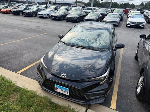 Used 2020 Toyota Corolla SE FWD image 32