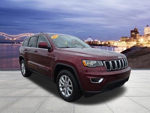 Used 2021 Jeep Grand Cherokee Laredo X RWD image 4
