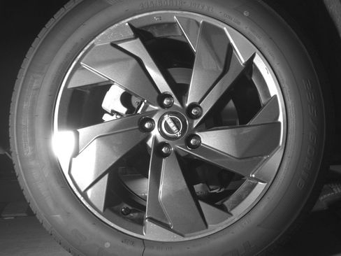 Used 2025 Nissan Rogue SV image 15