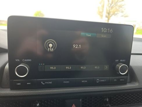 Used 2025 Honda CR-V EX image 22