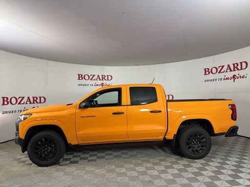 Used 2026 Chevrolet Colorado W/T w/ WT Custom Package image 5