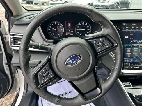 Used 2025 Subaru Outback Onyx Edition XT image 12