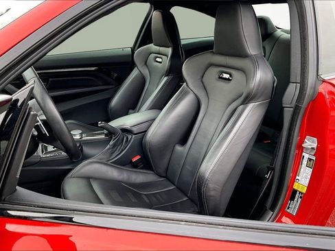 Used 2018 BMW M4 Competition image 23