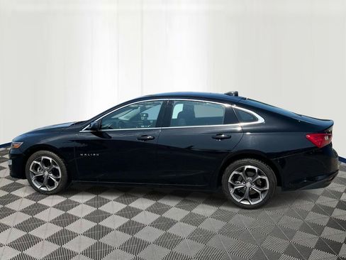 Used 2024 Chevrolet Malibu LT FWD image 2