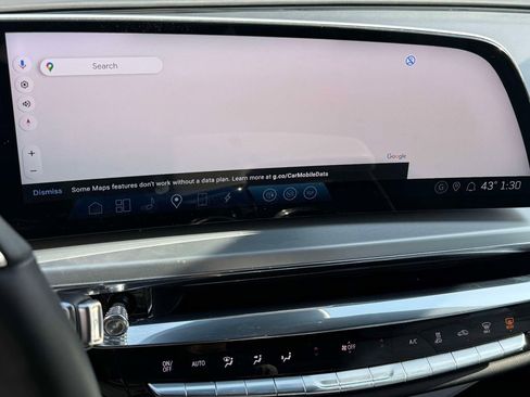 Used 2023 Cadillac Lyriq 2WD image 6