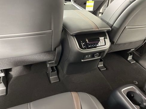 New 2026 Nissan Armada SL w/ Captain's Chari Seat Package RWD image 44