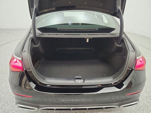 Used 2026 Mercedes-Benz E 350 Sedan image 22