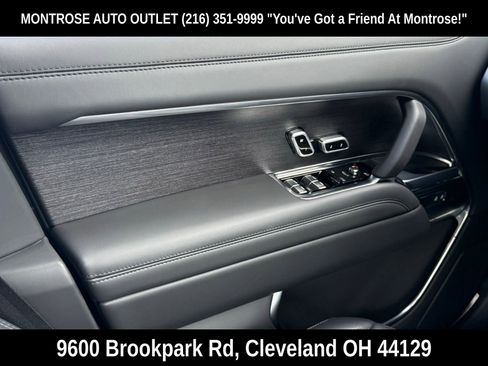 New 2026 Land Rover Range Rover SE image 33