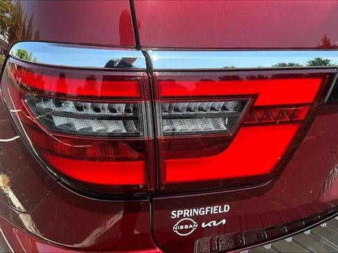 Used 2024 Nissan Armada Platinum w/ Captain's Chairs Package AWD/4WD image 23