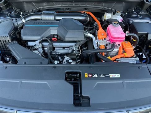 Certified 2024 Hyundai Tucson SEL AWD/4WD image 10