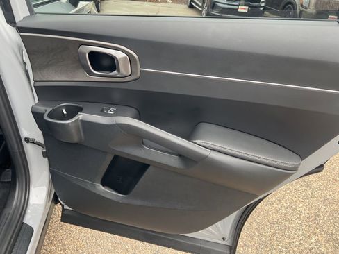 Certified 2025 Kia Sorento X-Line EX image 18