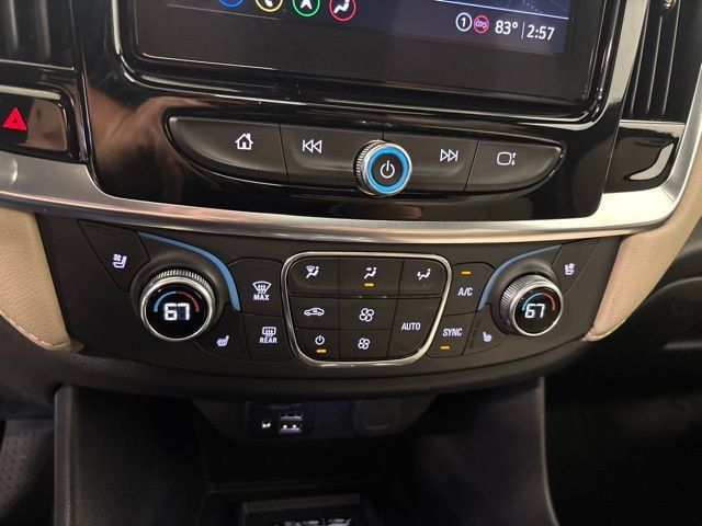 Used 2022 Chevrolet Traverse Premier AWD/4WD image 27