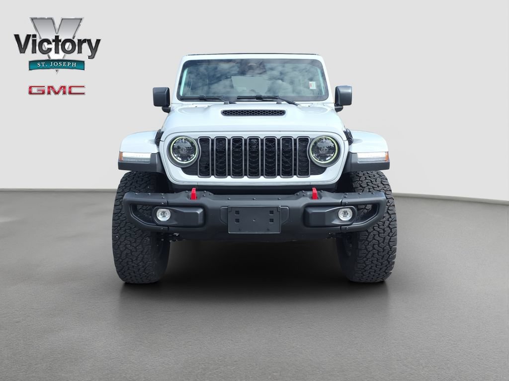 Used 2026 Jeep Wrangler Unlimited Rubicon AWD/4WD image 2