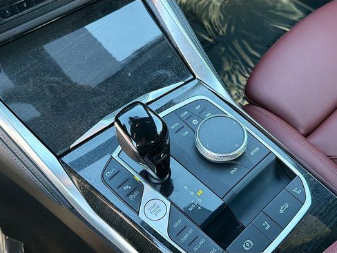 Used 2022 BMW 430i Convertible w/ M Sport Package image 27