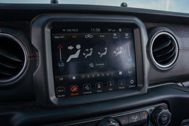 Used 2020 Jeep Gladiator Rubicon AWD/4WD image 20