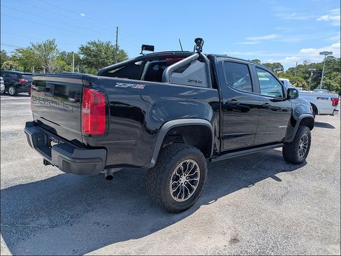 Used 2022 Chevrolet Colorado ZR2 AWD/4WD image 8