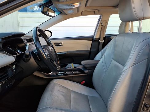 Used 2013 Toyota Avalon Limited image 7