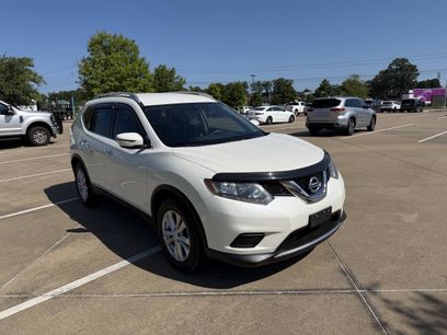 Used 2016 Nissan Rogue SV