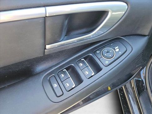 Used 2020 Hyundai Sonata SEL w/ Premium + Sunroof Package image 9