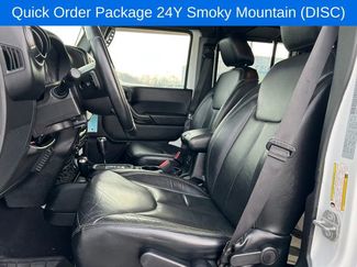 Used 2017 Jeep Wrangler Unlimited Sahara video 3