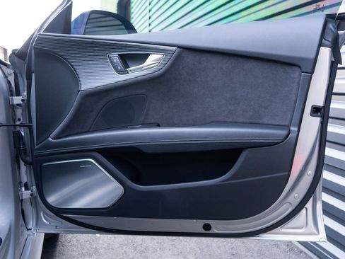 Used 2017 Audi RS 7 Performance AWD/4WD image 24