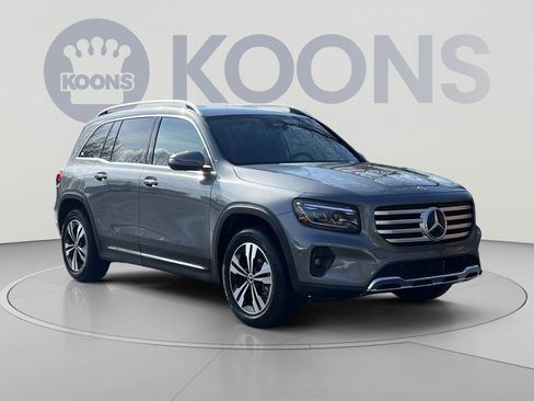 Used 2026 Mercedes-Benz GLB 250 4MATIC image 8