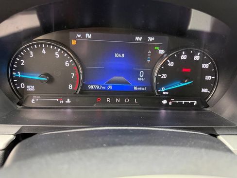 Used 2022 Ford Explorer XLT w/ Equipment Group 202A AWD/4WD image 26