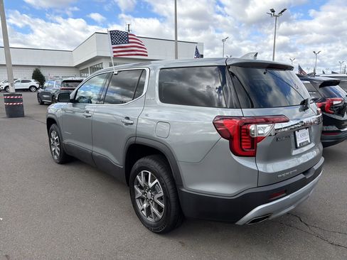 Certified 2023 GMC Acadia SLE image 8