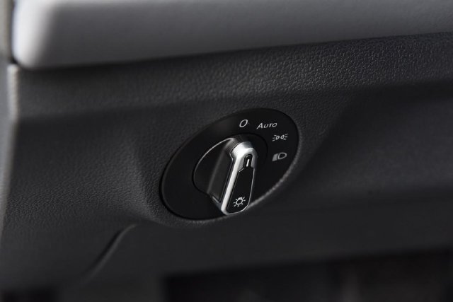 New 2027 Volkswagen Jetta SEL FWD image 11