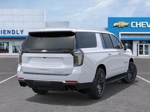 New 2026 Chevrolet Suburban Premier image 14