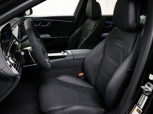 New 2026 Mercedes-Benz E 53 AMG e 4MATIC Sedan image 12