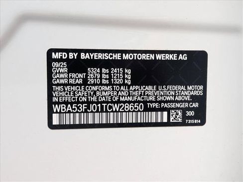 Used 2026 BMW 530i xDrive w/ M Sport Package AWD/4WD image 25