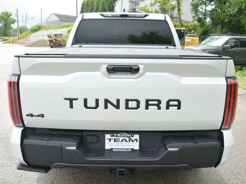 Used 2024 Toyota Tundra Limited AWD/4WD image 6