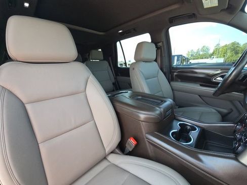 Used 2023 Chevrolet Tahoe Z71 w/ Luxury Package image 22